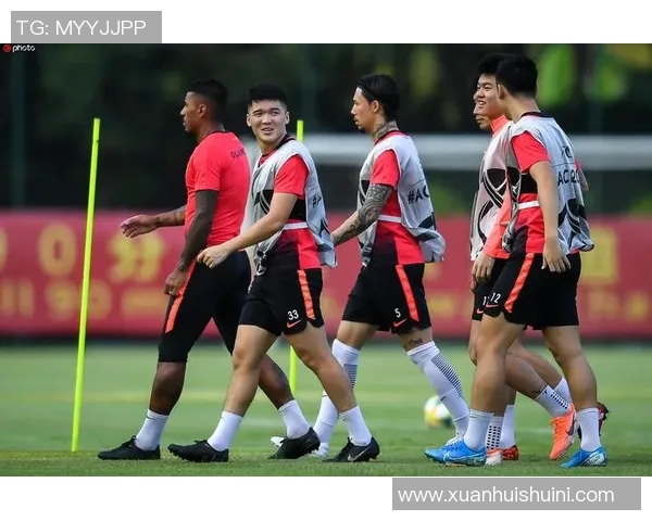 2015年恒大与城南对决回顾:激情四溢的亚冠赛场之战 2015年恒大与城南对决回顾:激情四溢的亚冠赛场之战