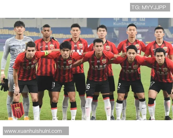 上港与黄海对决首发阵容揭晓两队新星表现备受期待 上港与黄海对决首发阵容揭晓两队新星表现备受期待
